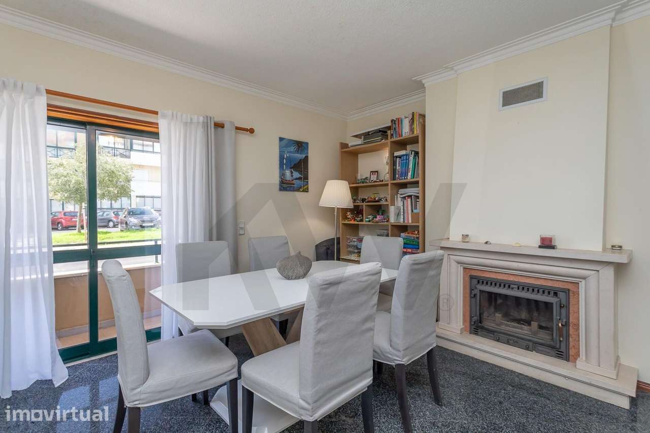 Apartamento T2 com suite, terraço e garagem box - S. Domingos de Rana, - Grande imagem: 5/40