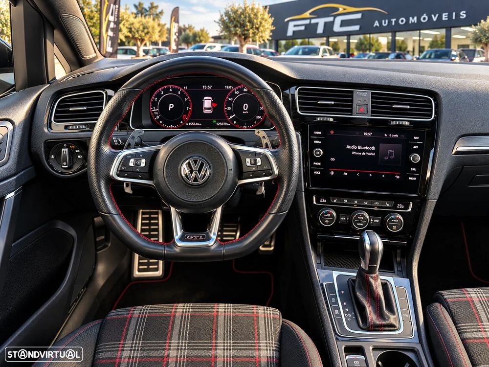 VW Golf - 11