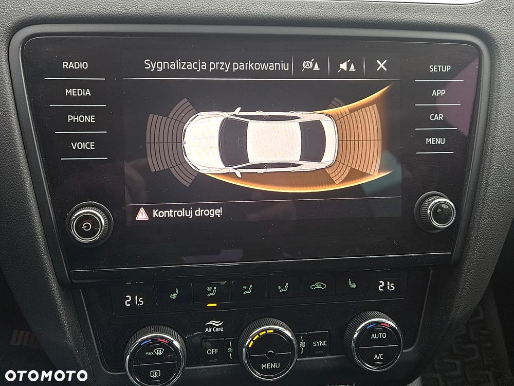 Skoda Octavia 1.5 TSI ACT Sportline - 17