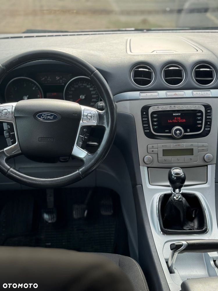 Ford S-Max 2.0 TDCi DPF Trend - 12