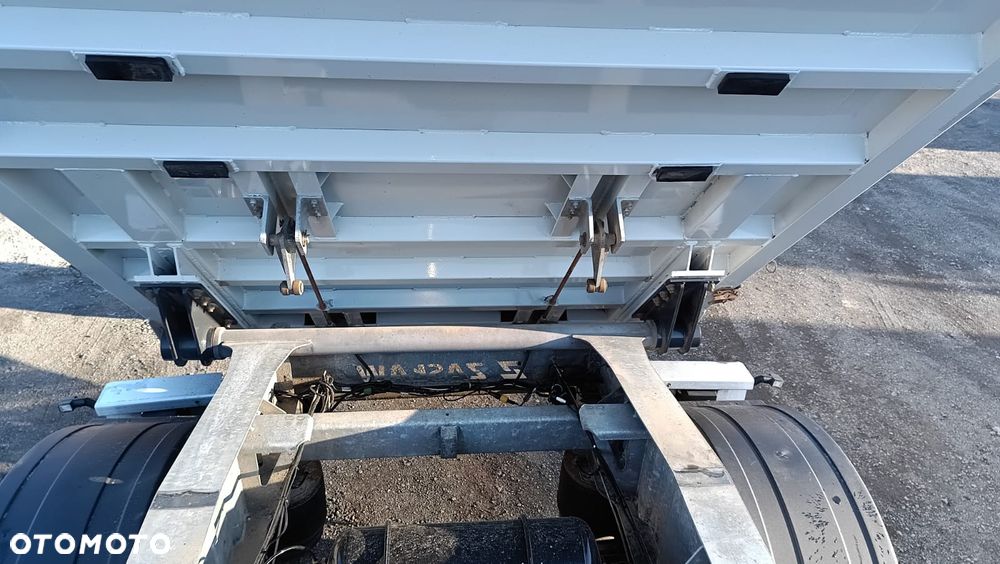 Zaslaw WYWROTKA/KLAPO-DRZWI/OSIE SAF - 9