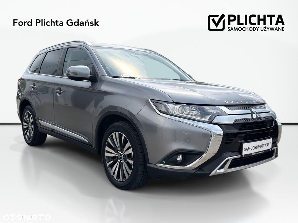 Mitsubishi Outlander - 4