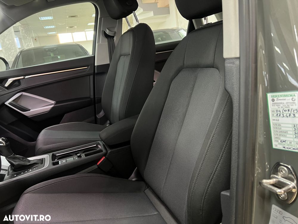 Audi Q3 2.0 TDI Quattro S tronic sport - 24