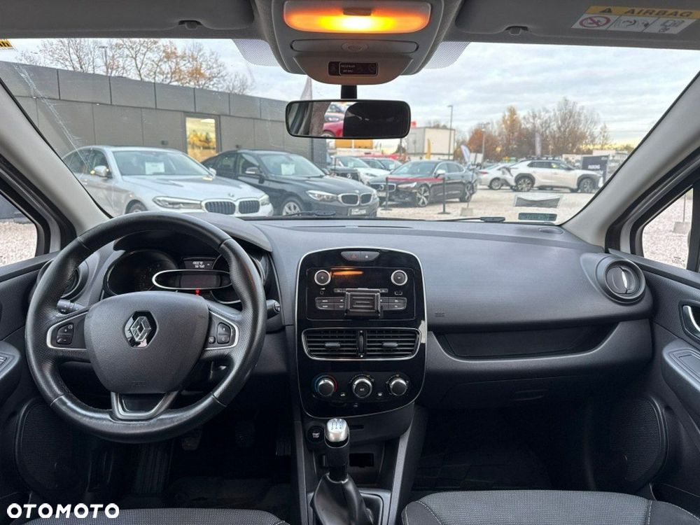 Renault Clio - 14