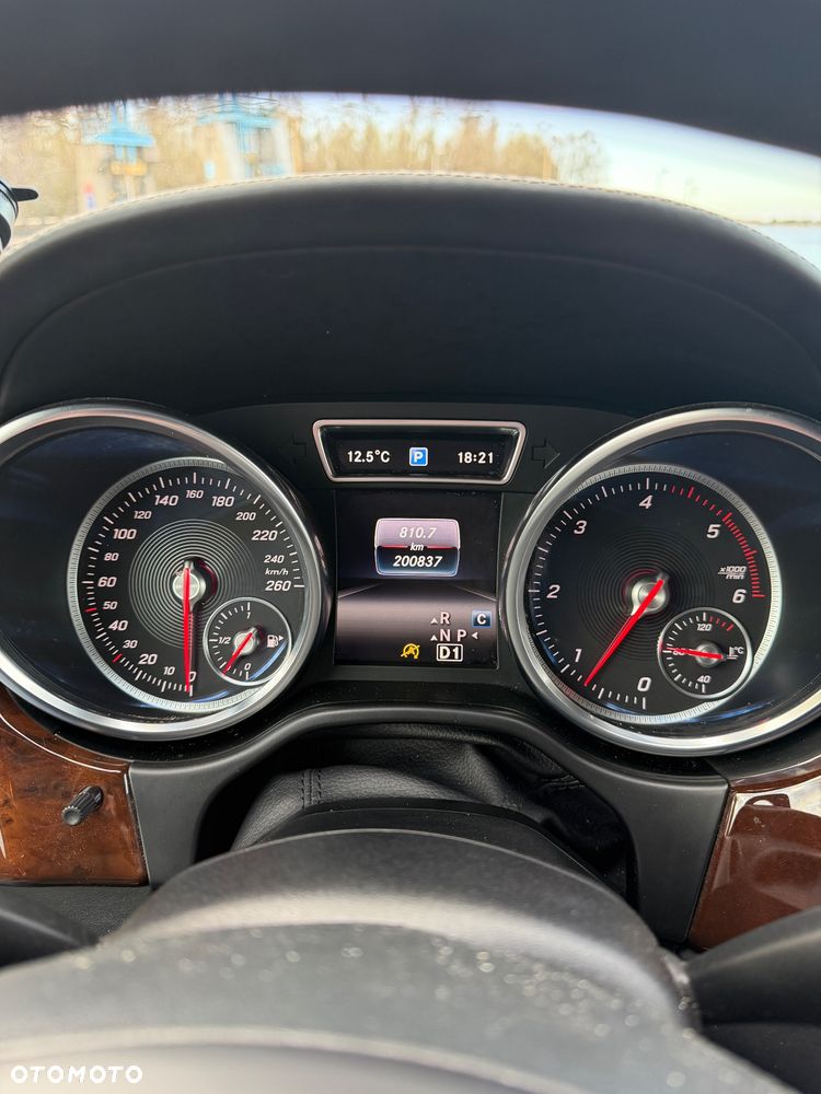 Mercedes-Benz GLE 250 d 4-Matic - 14