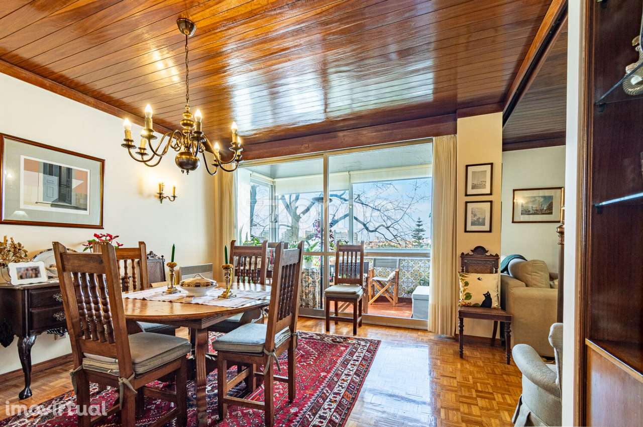 T4 com lugar de garagem à Constituição, Porto - Grande imagem: 4/41