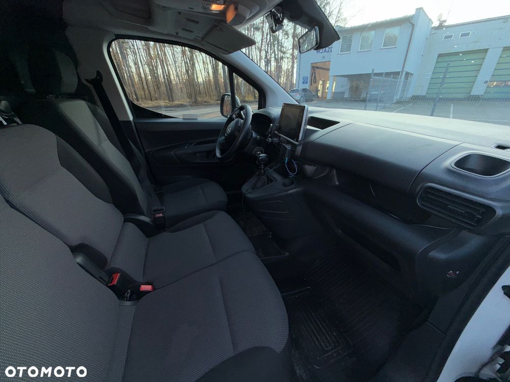 Toyota ProAce City LONG - 8