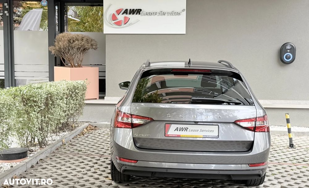 Skoda Superb Combi 2.0 TDI DSG Ambition - 5