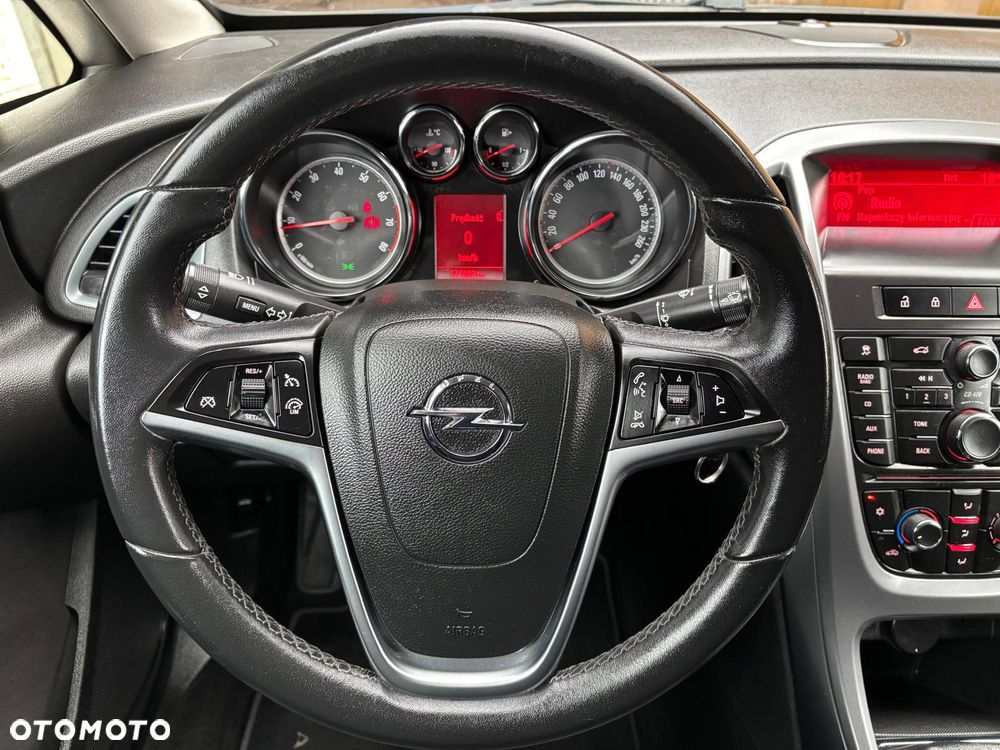 Opel Astra 1.6 Exklusiv - 17