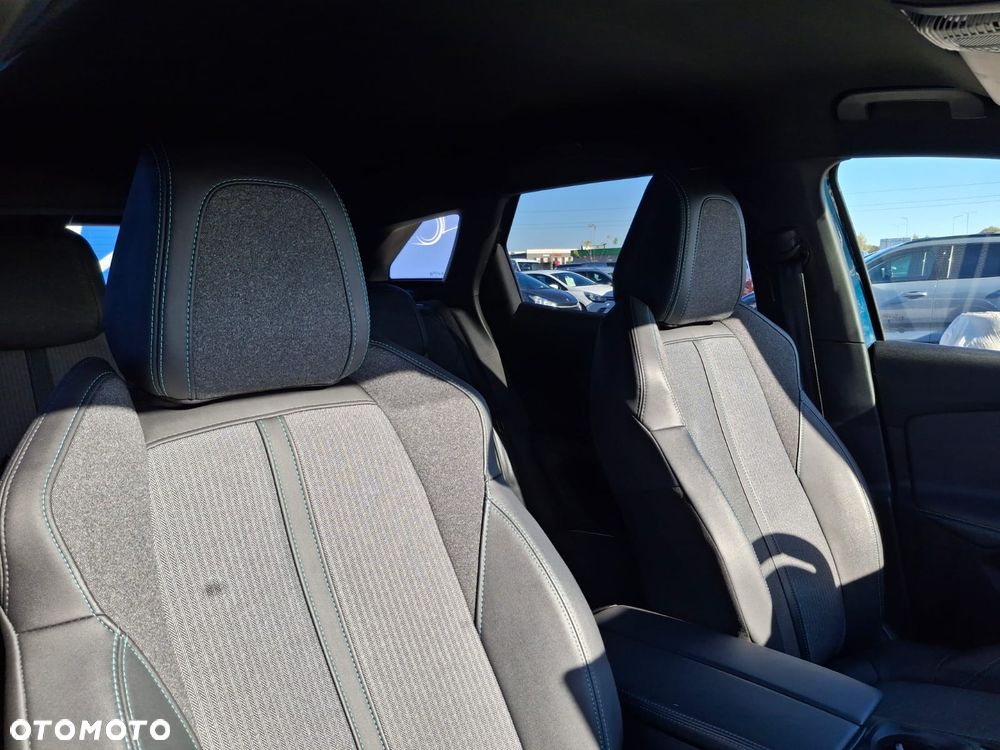 Peugeot 3008 - 18