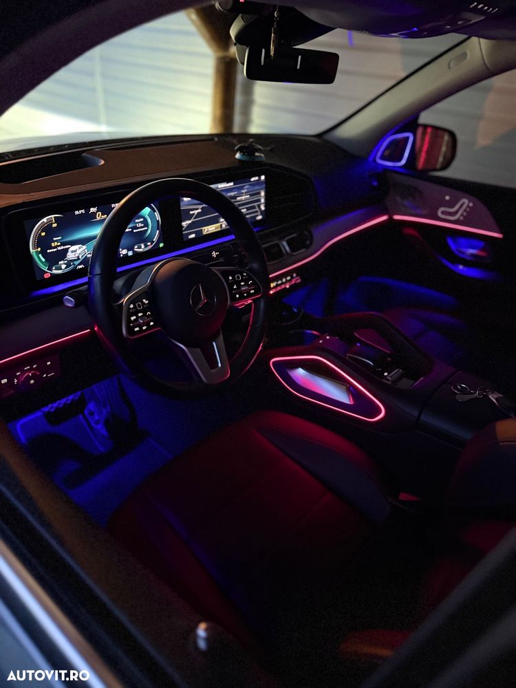 Mercedes-Benz GLE 300 d 4MATIC - 10