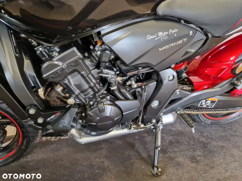 Honda Hornet - 15