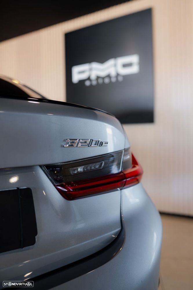 BMW 320 e Pack M Auto - 17