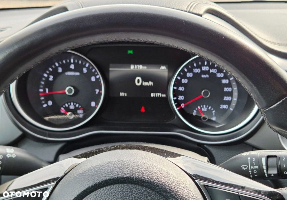 Kia XCeed - 14