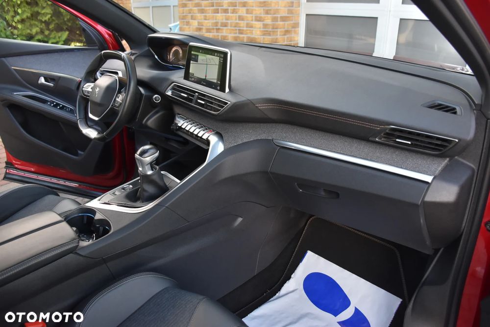 Peugeot 3008 1.5 BlueHDi GT S&S - 10