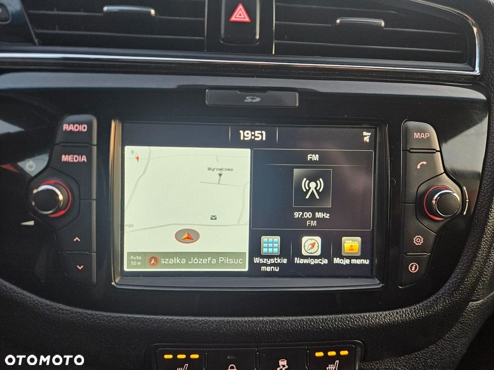 Kia Ceed 1.6 GDI ISG Dream-Team Edition - 32