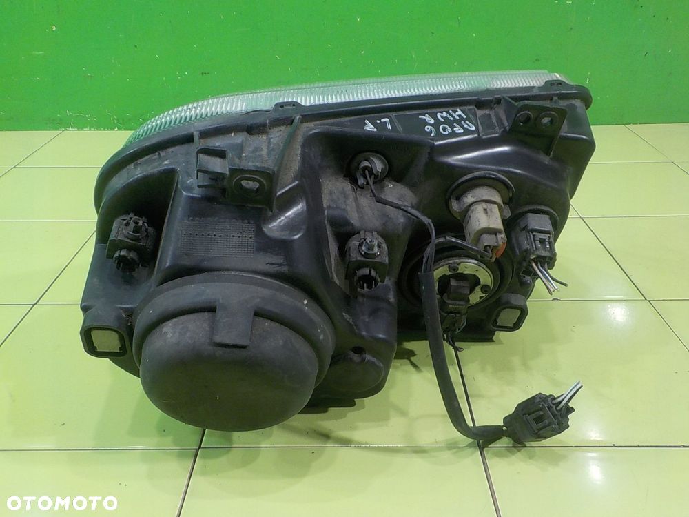 CHRYSLER 300C 3.0 CRD 06r SEDAN 4D XENON lampa lewa przod - 3