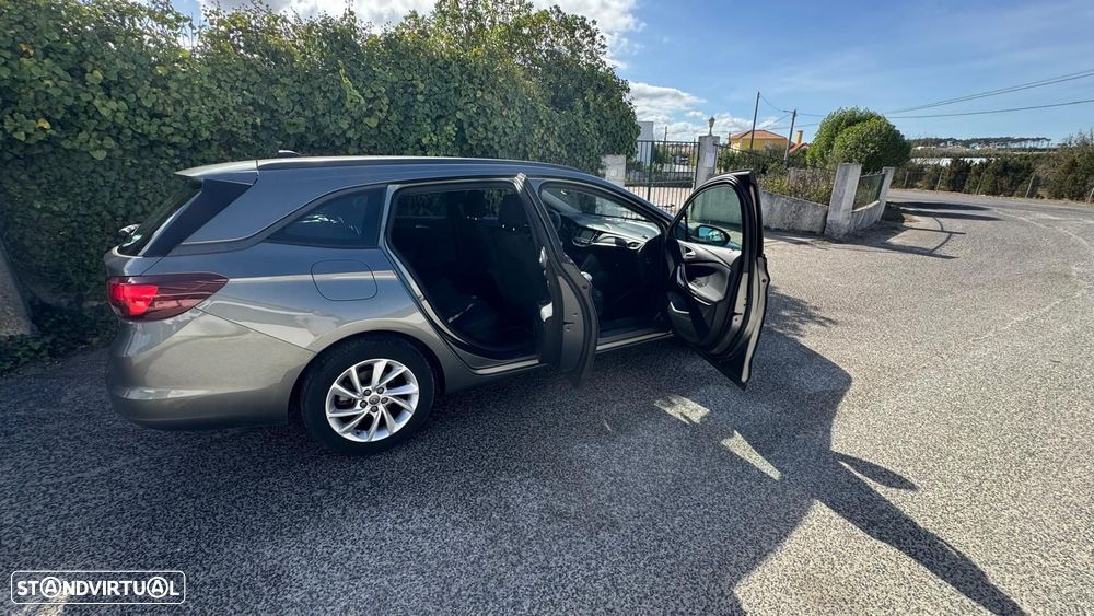 Opel Astra Sports Tourer 1.5 D Design & Tech S/S - 13