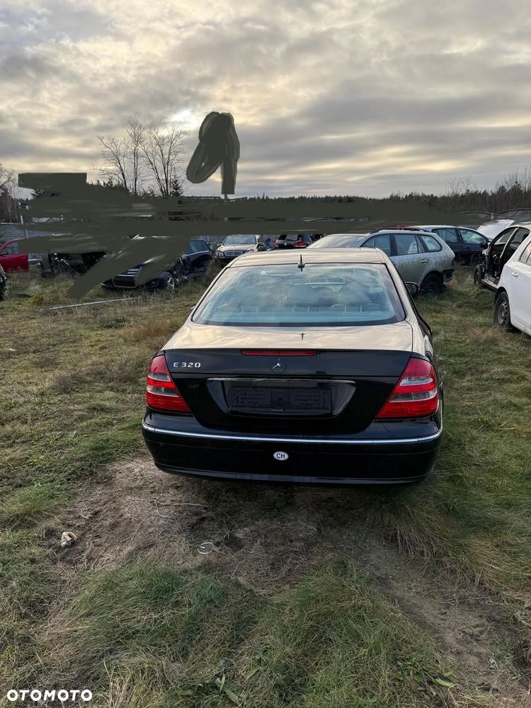 Mercedes-Benz Klasa E 320 4Matic Automatik Elegance - 10