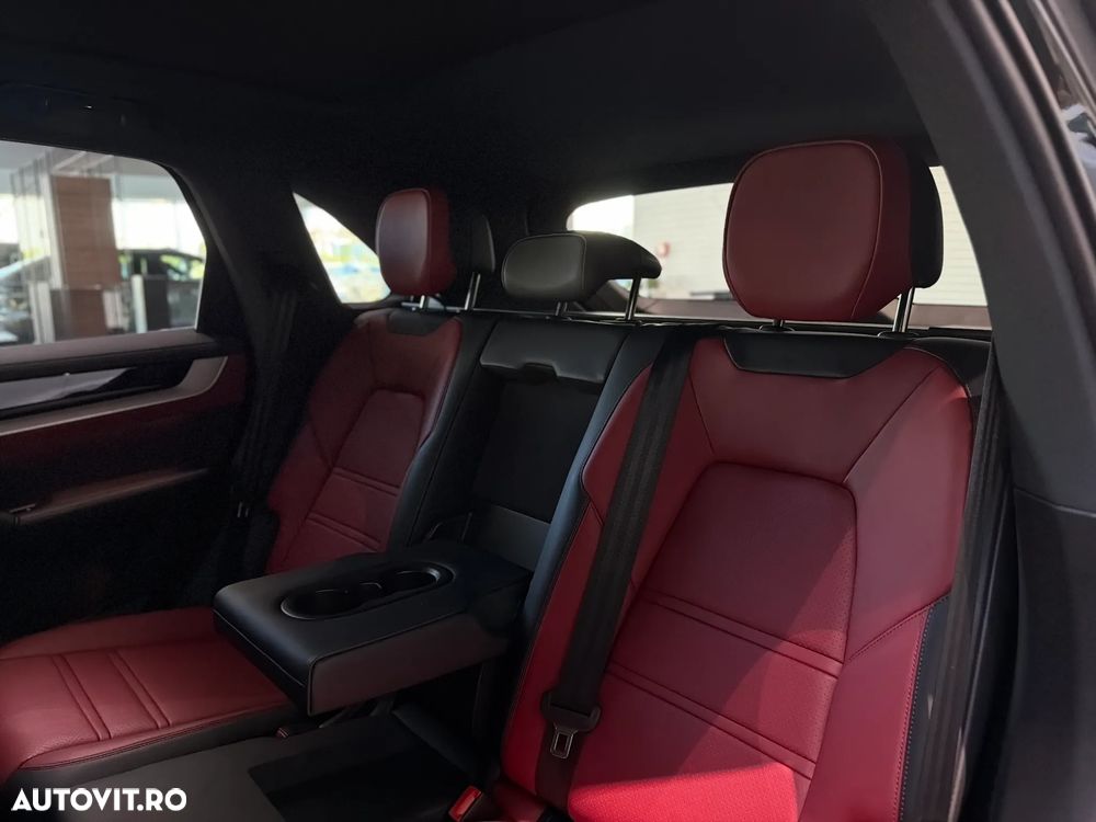 Porsche Cayenne Standard - 29