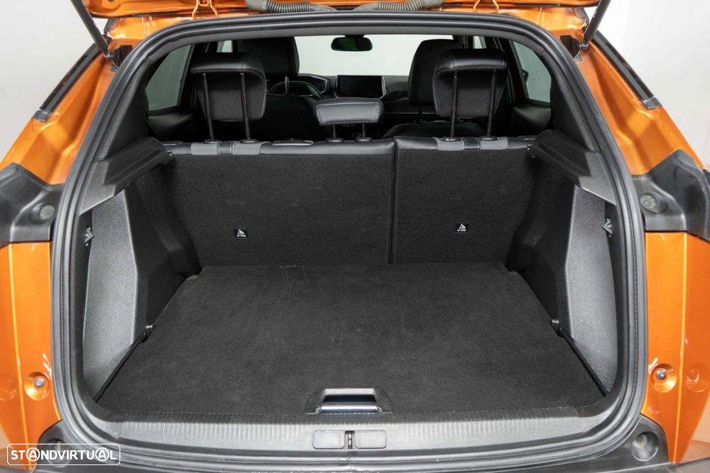 Peugeot 2008 1.2 PureTech Allure Pack - 12