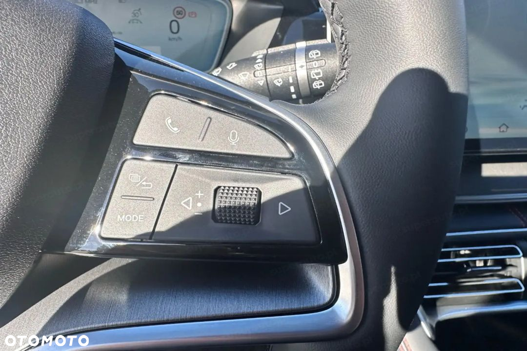 BYD Seal U - 8