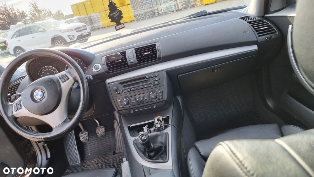BMW Seria 1 - 29