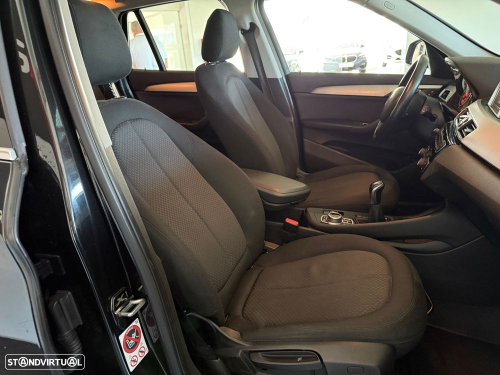 BMW X1 16 d sDrive Pack M - 14