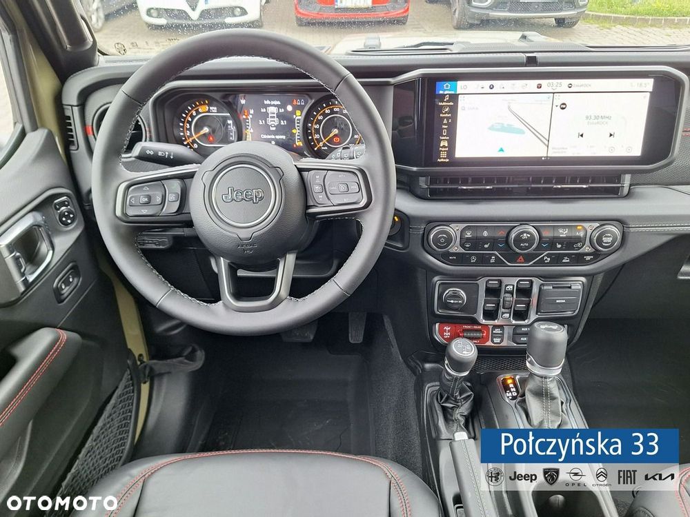 Jeep Wrangler - 33