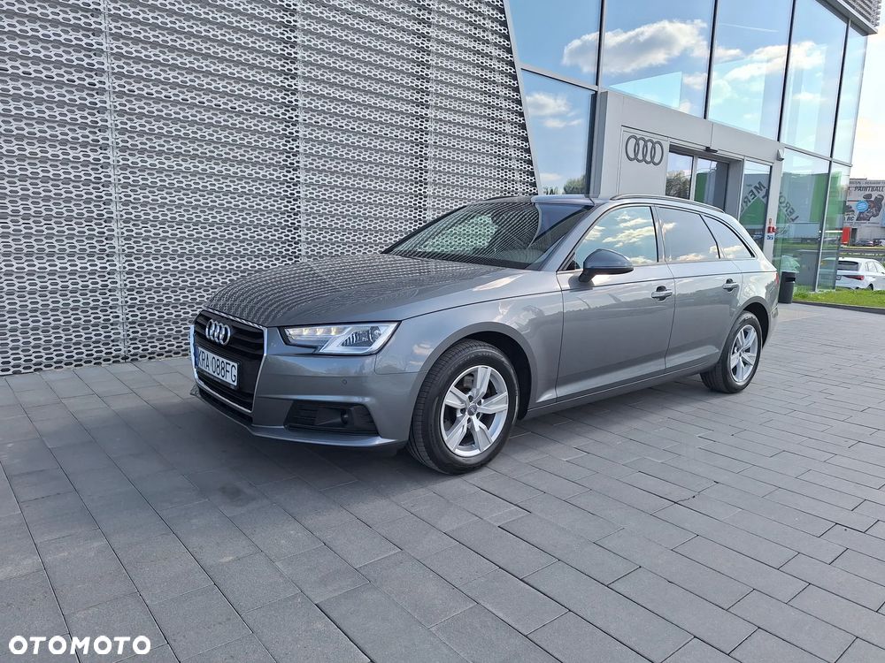 Audi A4 Avant 2.0 TDI S tronic - 5