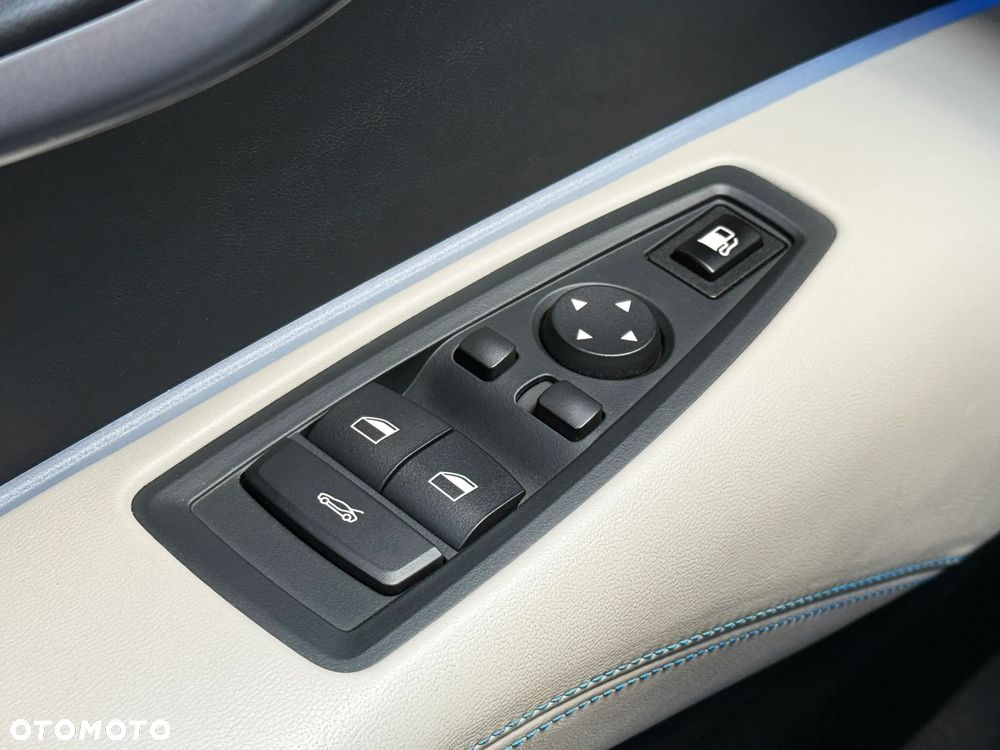 BMW i8 Standard - 29