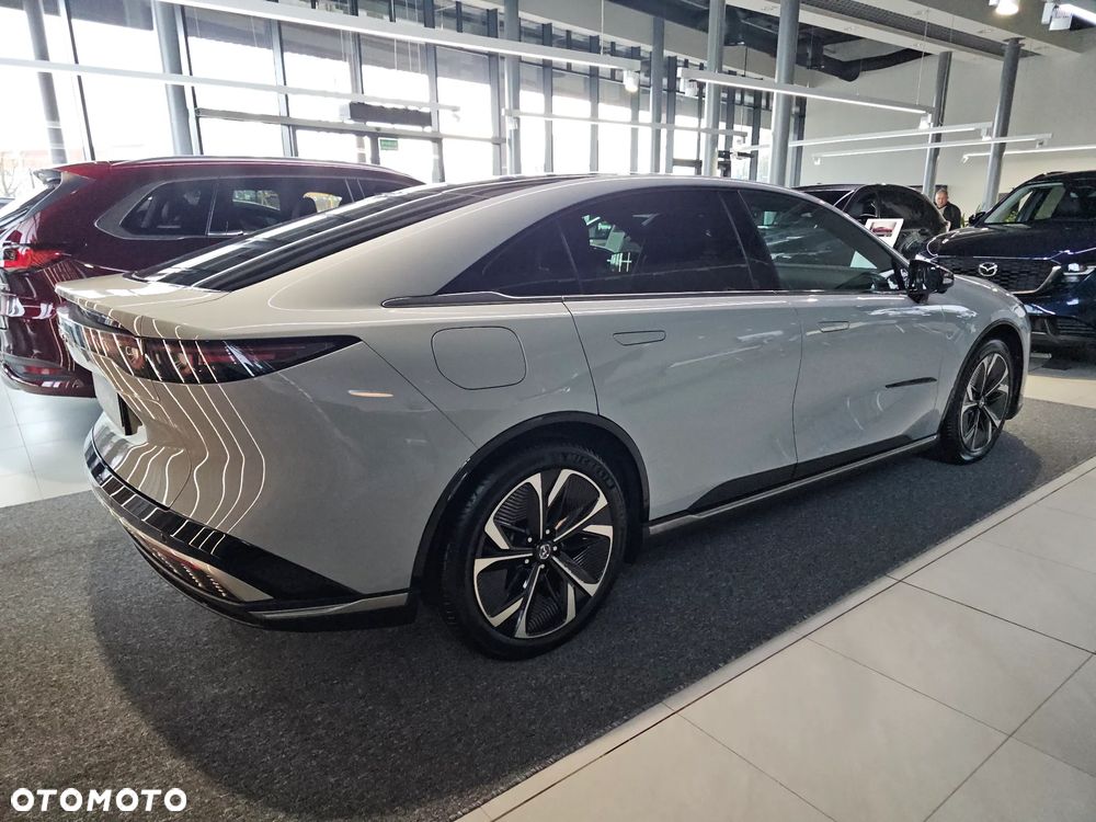 Mazda 6e 68.8kWh Takumi Plus - 4