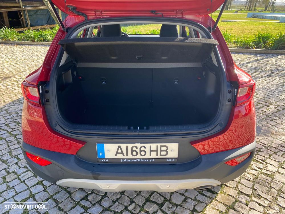 Kia Stonic 1.2 by FILA - 35