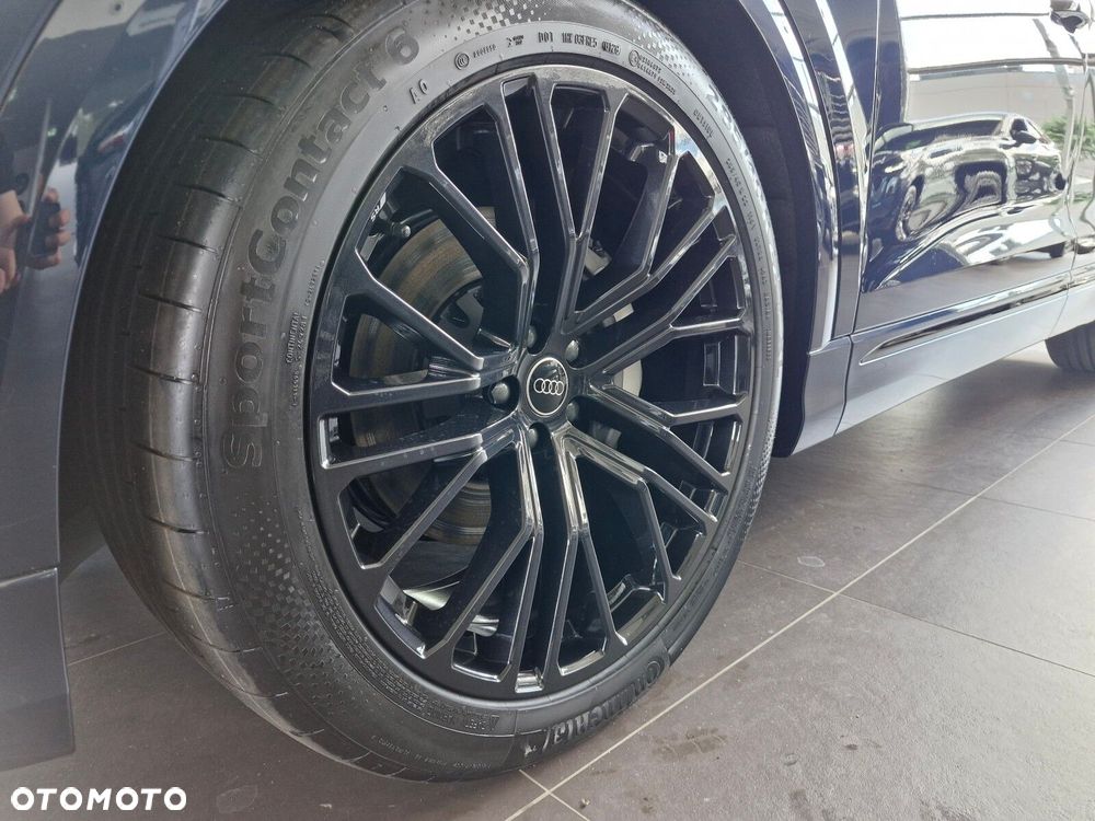 Audi Q8 - 5