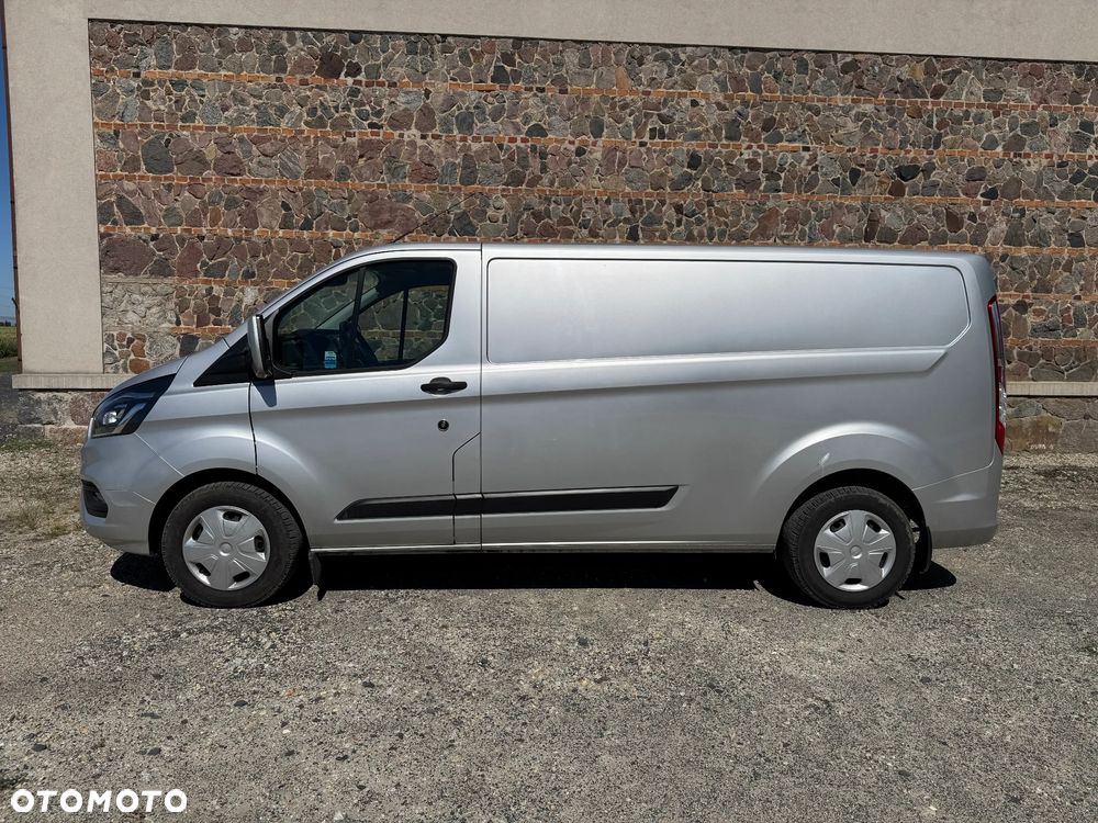 Ford TRANSIT CUSTOM - 4