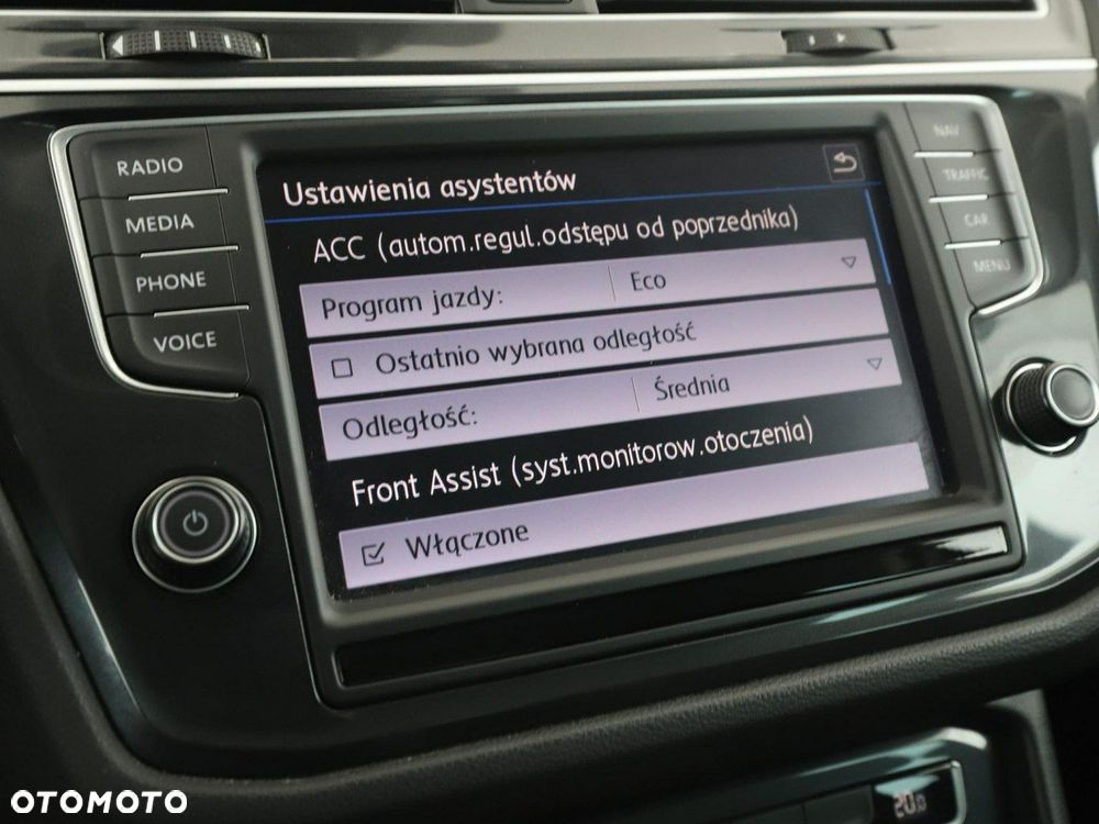 Volkswagen Tiguan 2.0 TDI SCR (BlueMotion Technology) DSG Comfortline - 27