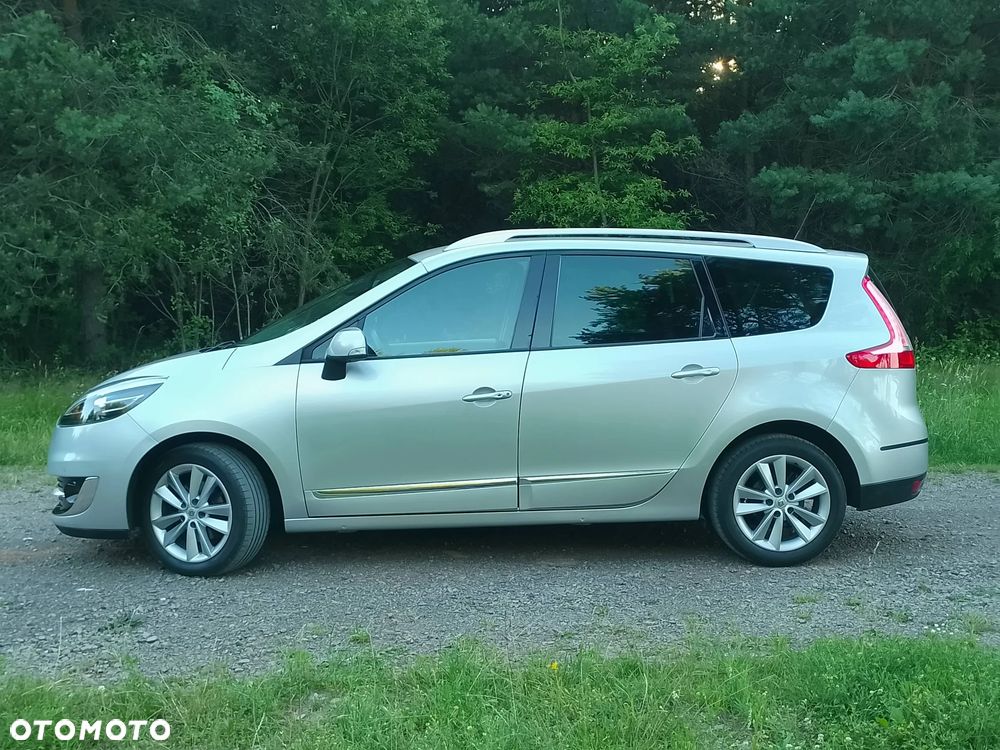 Renault Grand Scenic Energy dCi 110 S&S Bose Edition - 11
