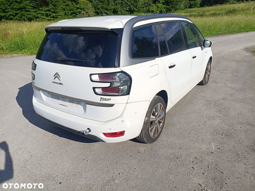 Citroën C4 2.0 HDi FAP Exclusive - 4