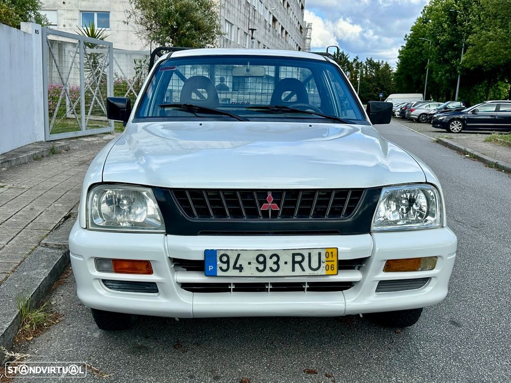 Mitsubishi L200 2.5 TD Club 3L CM - 2