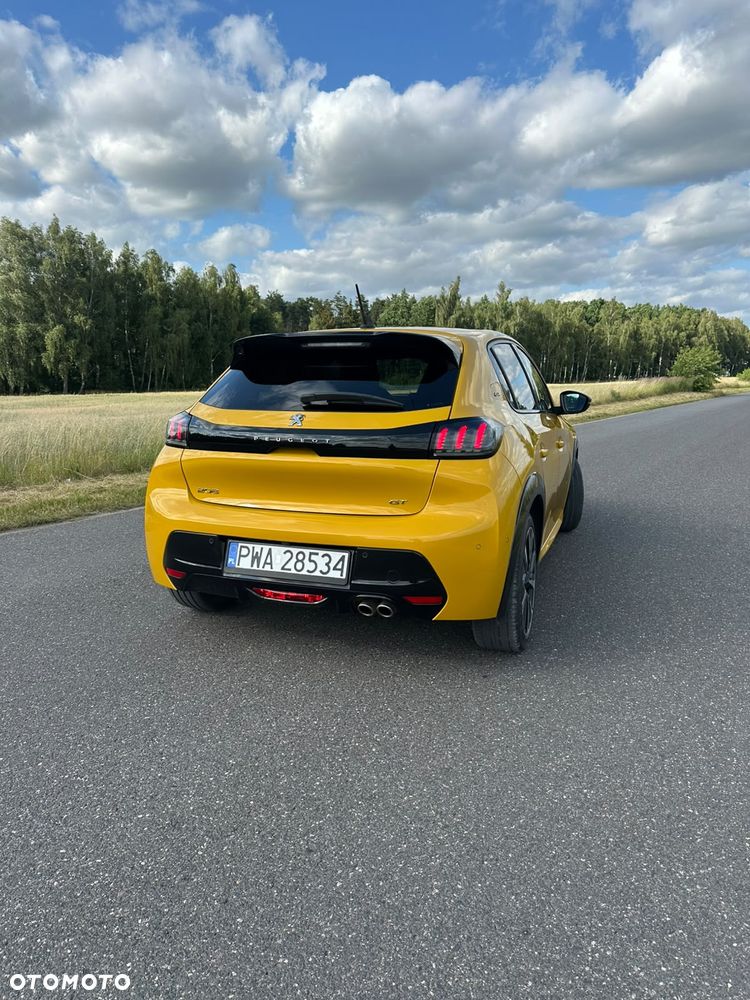 Peugeot 208 PureTech 130 EAT8 GT Pack - 3