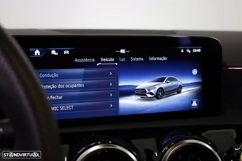 Mercedes-Benz A 180 Limousine d AMG Line Aut. - 39