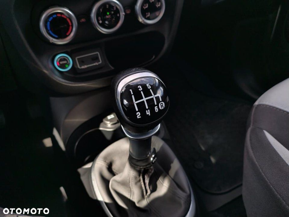 Fiat 500L - 23