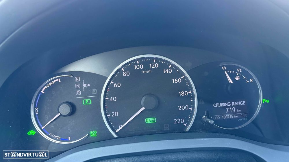 Lexus CT 200h 06 P.Convenience - 16