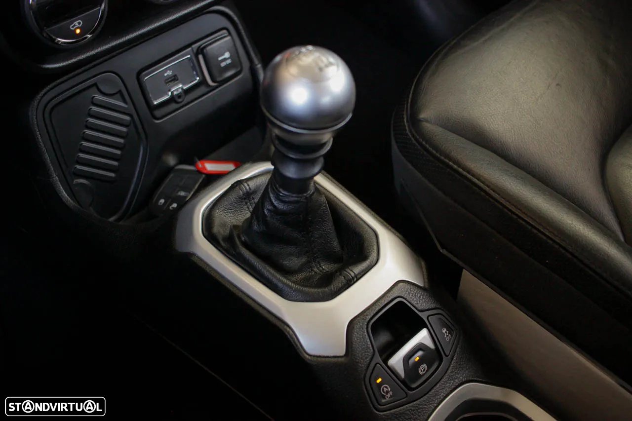 Jeep Renegade 1.6 MJD Limited - 17