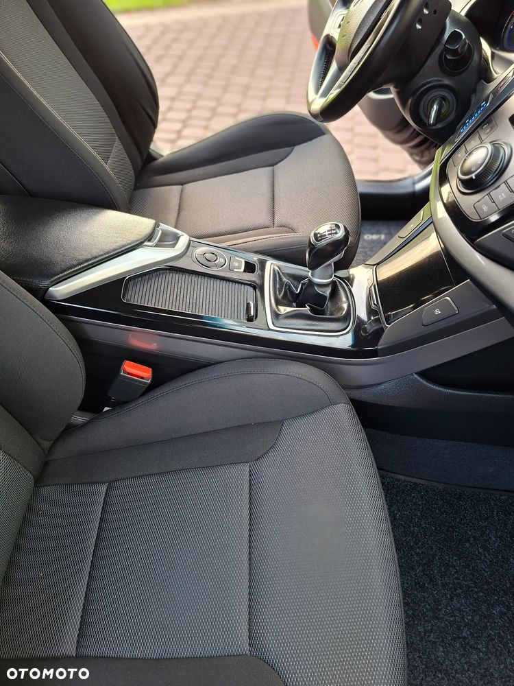 Hyundai i40 1.6 Comfort - 11