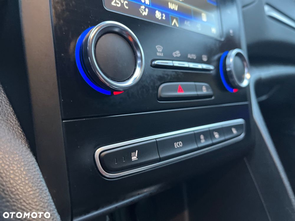 Renault Megane Grandtour TCe 160 GPF BOSE EDITION - 38