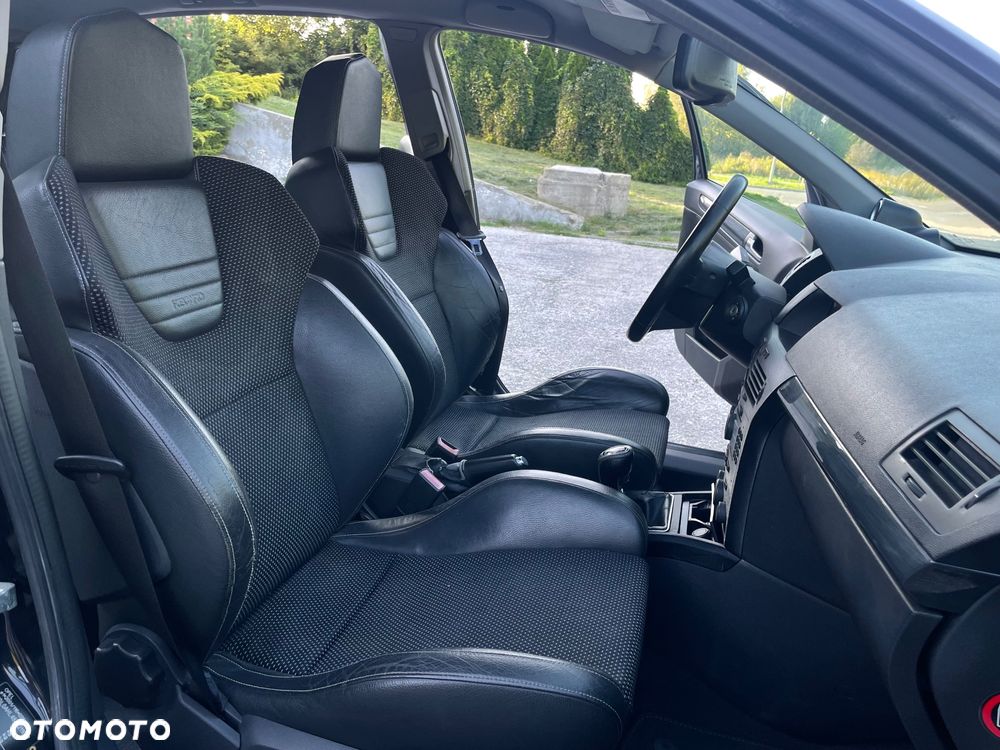 Opel Astra 2.0 Turbo Sport - 17
