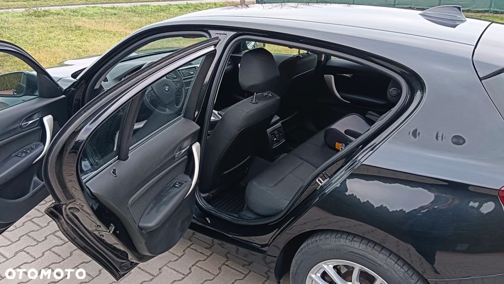 BMW Seria 1 118d Sport Line - 14