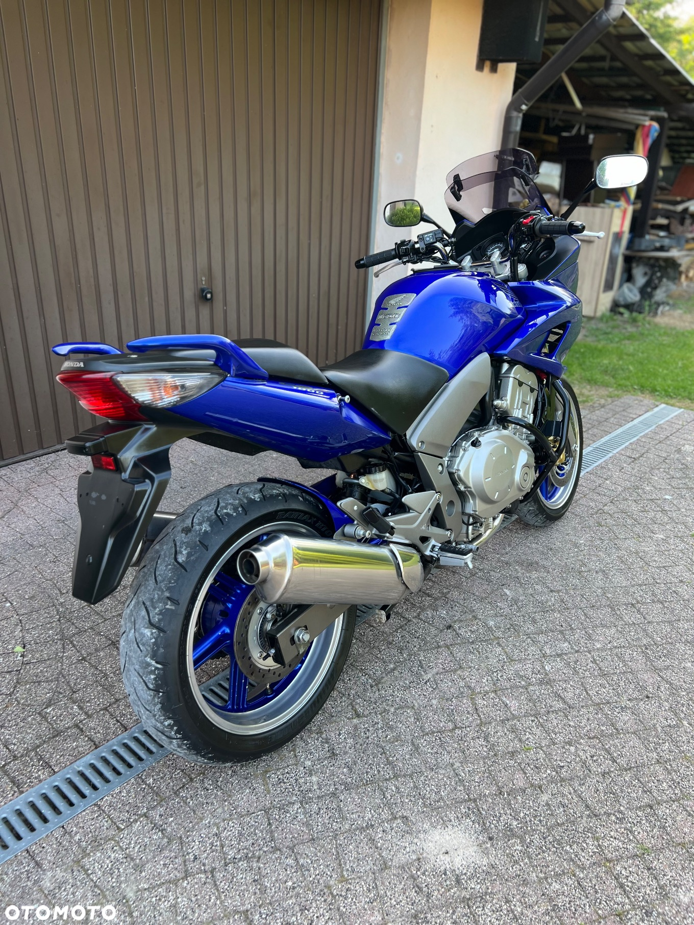 Honda CBF - 3