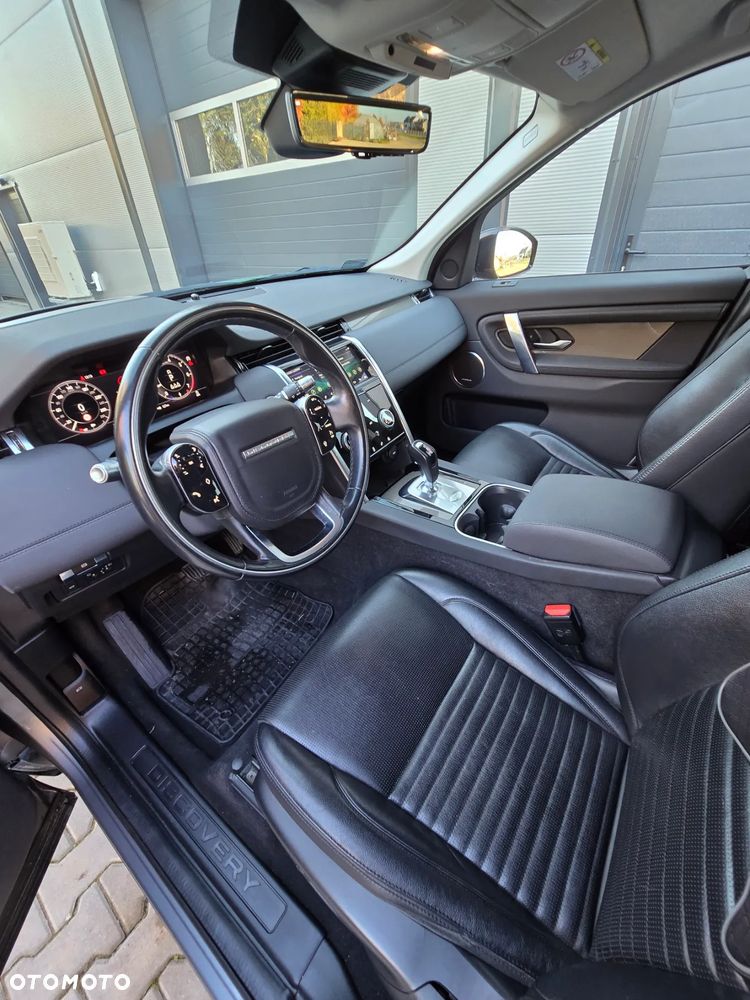 Land Rover Discovery Sport - 14